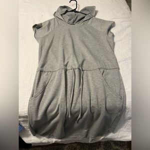 Rue 21 hooded dress size medium